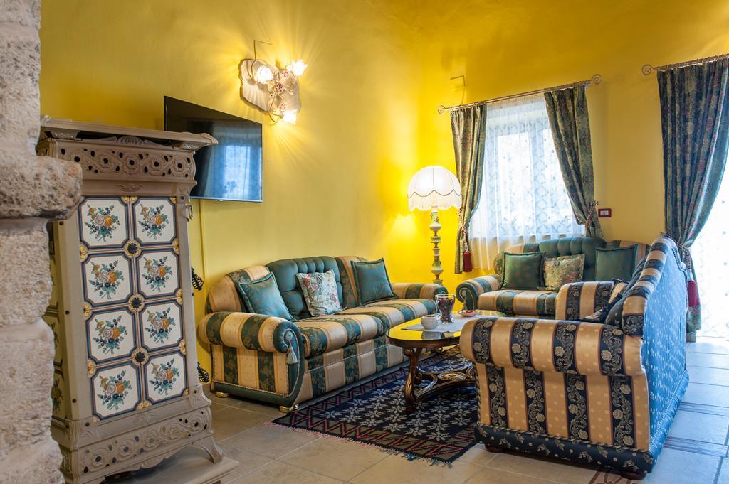 Il Vecchio Frantoio Villa Augusta Exteriör bild